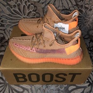 Yeezy boost 350 V2 7.5